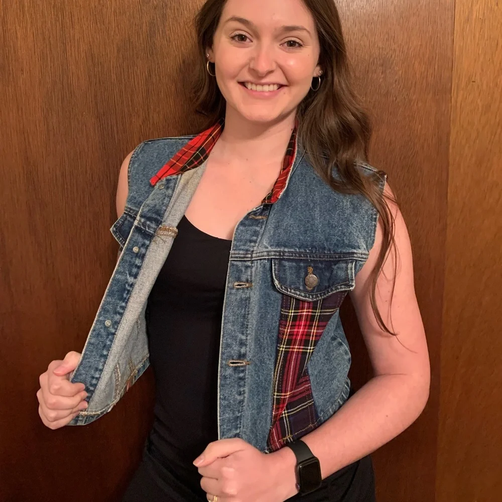 Jean Vest - Picture 2 of 2
